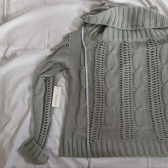 Heartloom NWT open weave cowl neck sweater Small - Picture 5 of 8